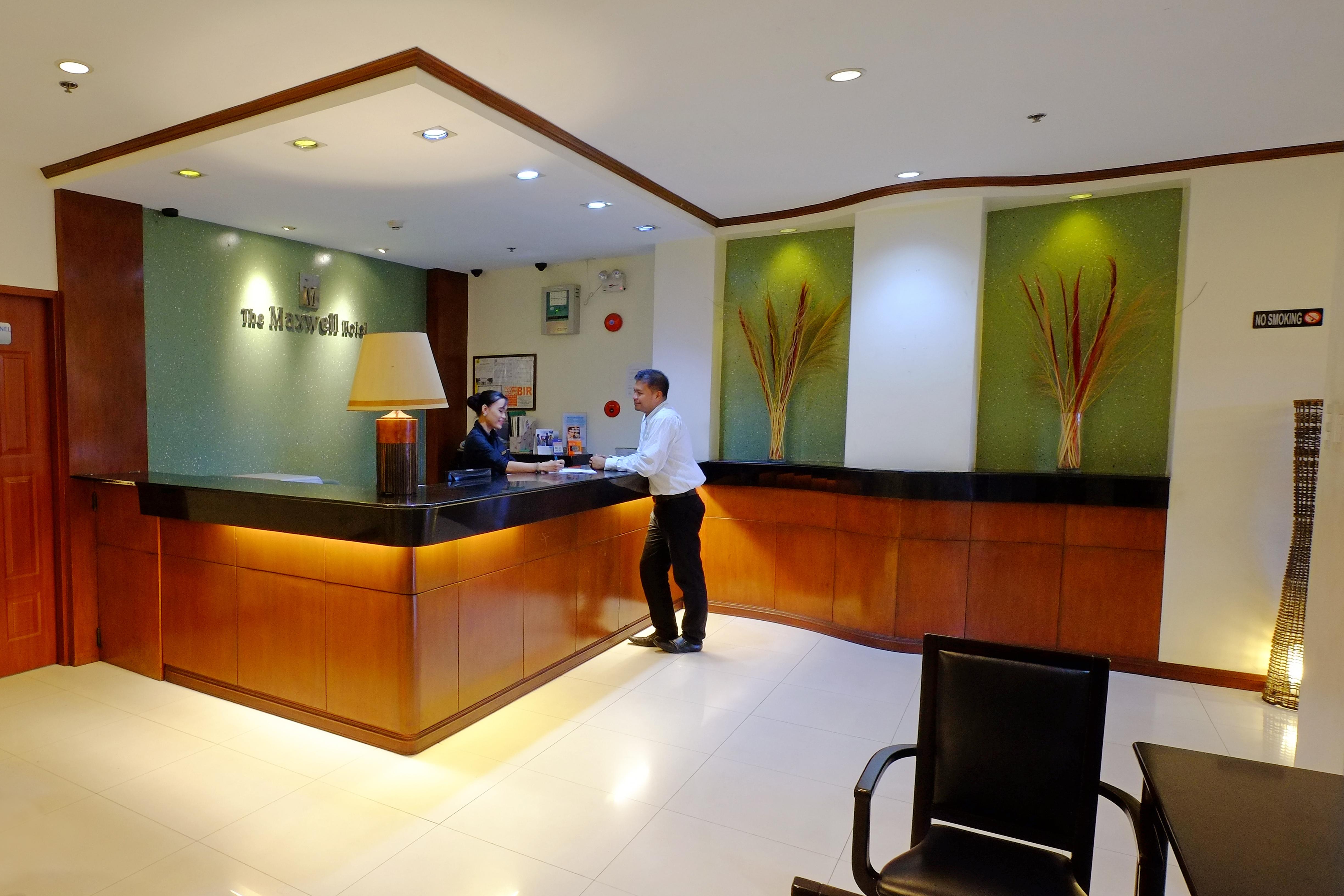 Oyo 187 The Maxwell Hotel