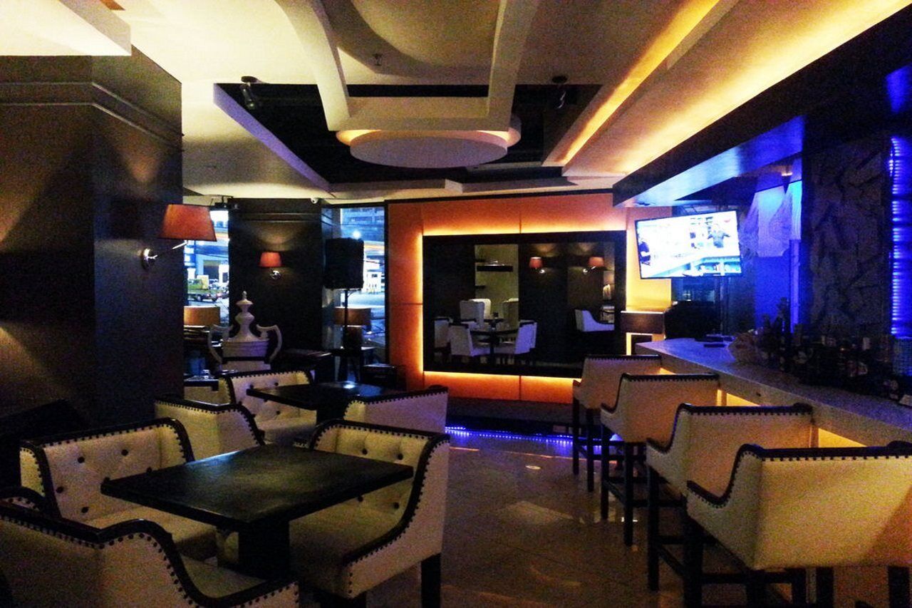 Hotel Oyo 187 The Maxwell